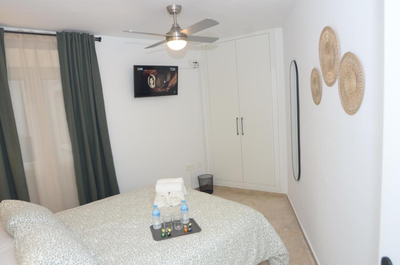 Alojamiento Azahara Malaga Ngoại thất bức ảnh