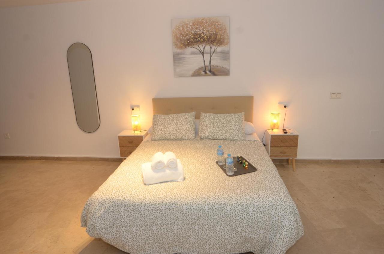 Alojamiento Azahara Malaga Ngoại thất bức ảnh