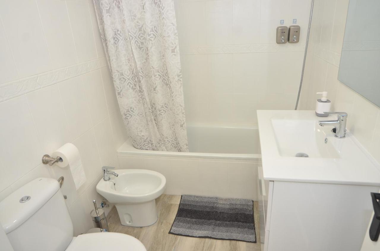 Alojamiento Azahara Malaga Ngoại thất bức ảnh