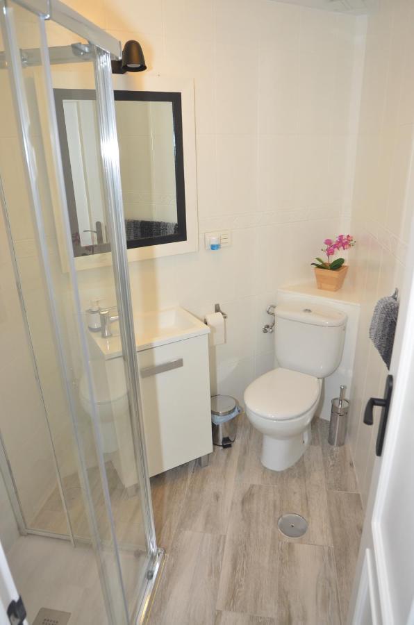 Alojamiento Azahara Malaga Ngoại thất bức ảnh