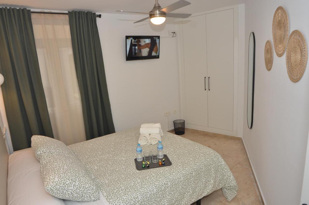 Alojamiento Azahara Malaga Ngoại thất bức ảnh