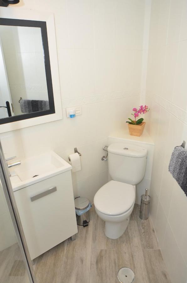 Alojamiento Azahara Malaga Ngoại thất bức ảnh