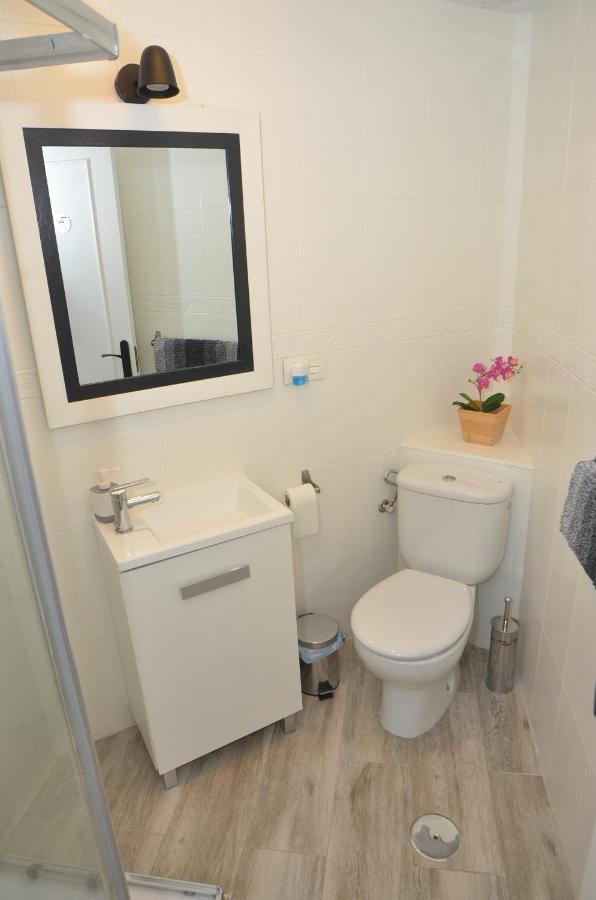 Alojamiento Azahara Malaga Ngoại thất bức ảnh